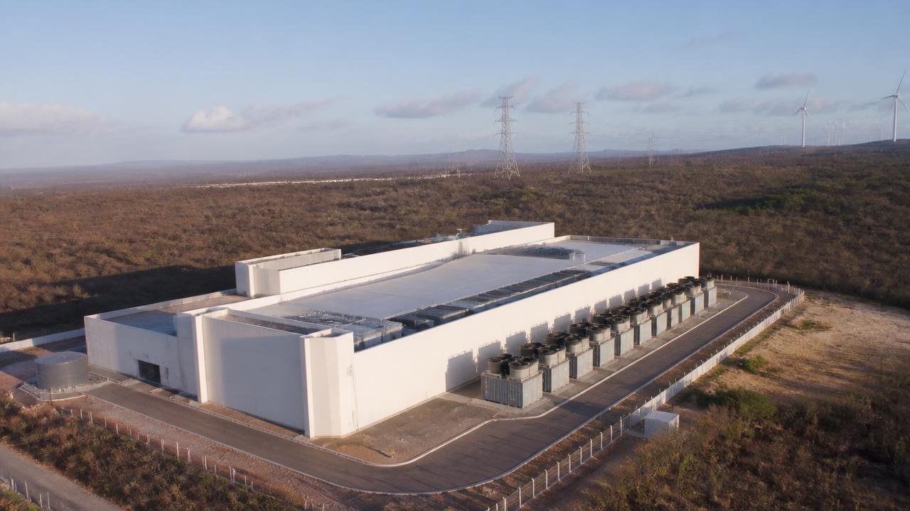 Data centers na Bahia: por que energia renovável e fibra transformaram o estado em candidato a polo de infraestrutura de IA